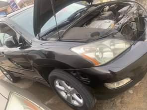 A picture of Very Sharp rx330 Buy and drive Port Harcourt All documents