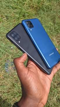 A picture of SAMSUNG A12