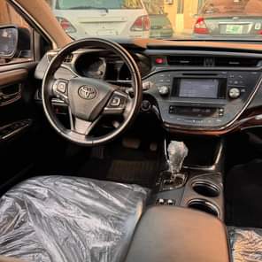 A picture of Foreign used Toyota Avalon 2015 XLE Accident free First body