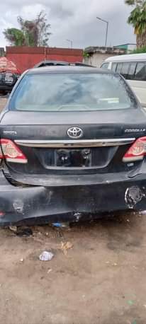 A picture of Woof accidented toyota Corolla 2013