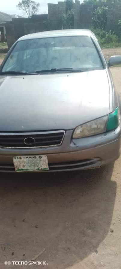 A picture of Toyota Corolla nd other s for sell at Ibadan dm