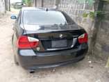 A picture of GIVEAWAY DEAL BMW SERIES 3 2007 Engine Gear Ac is