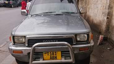 A picture of Toyota surf sokoni