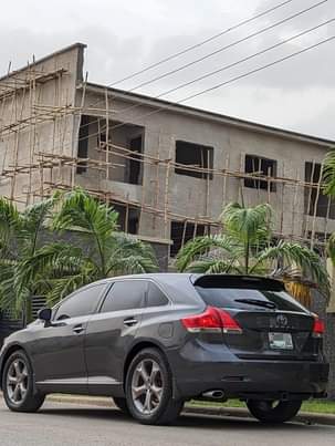 A picture of SHARP HIGHEST GRADE MODEL TOYOTA VENZA 2010 MODEL