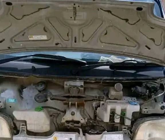 A picture of 2005 CLEAN SUZUKI MINI BUS FOR SALE S