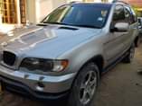 A picture of BMW X5 no B 9 500 000m 0686127263 Haina changamoto