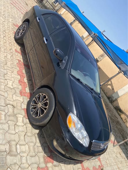 A picture of DISTRESS 06 TOYOTA COROLLA LE