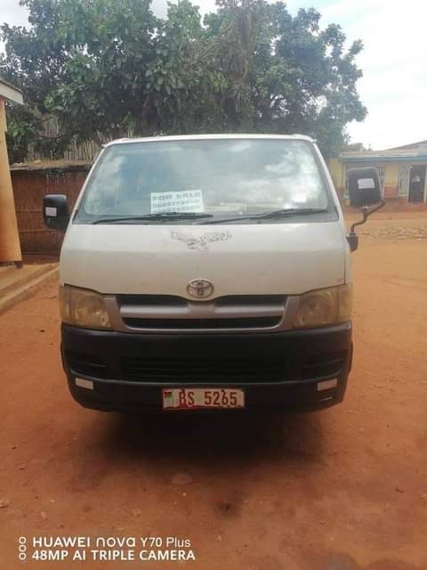 used toyota hiace