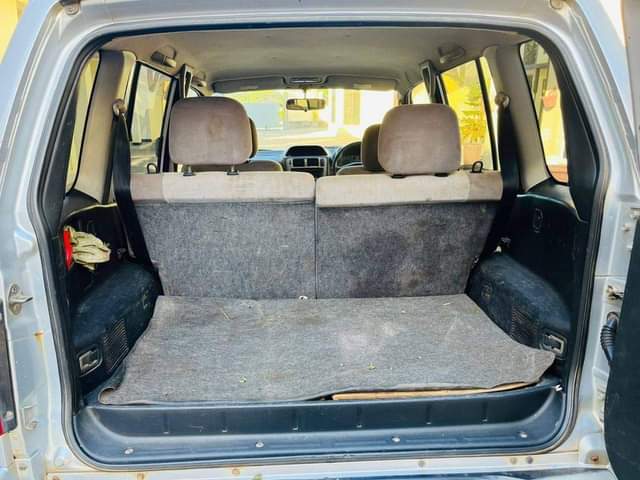 A picture of 2004 Suzuki Pajero GDI