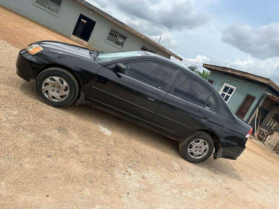 A picture of Honda Civic 2005 model