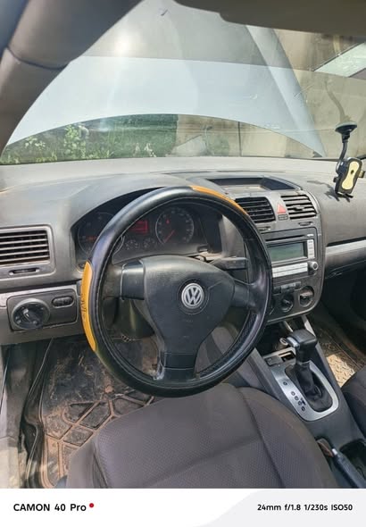 A picture of Golf 5