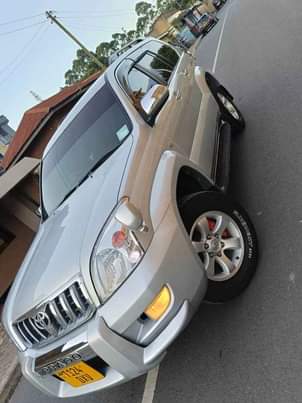 A picture of Toyota prado diamond Cc 2360 Petrol Engine 2TR Price 48ml