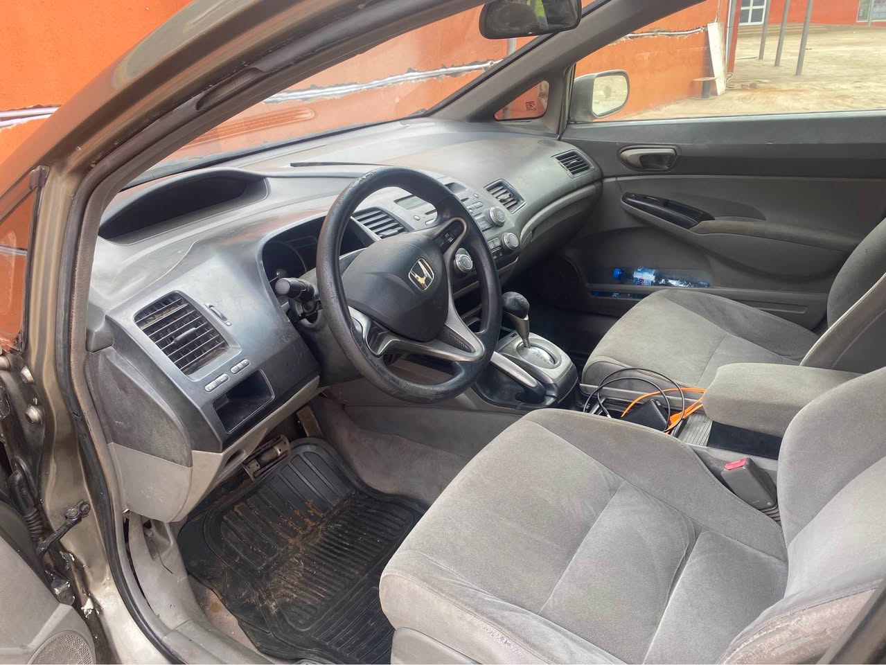 A picture of Honda civic 2008