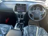 A picture of Toyota landcruiser Prado 2022
