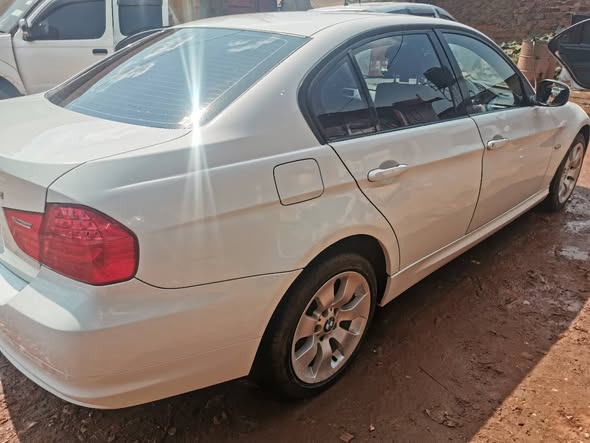 A picture of BMW E90 2012