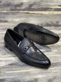 A picture of Classic Gentle Shoes at 220K
