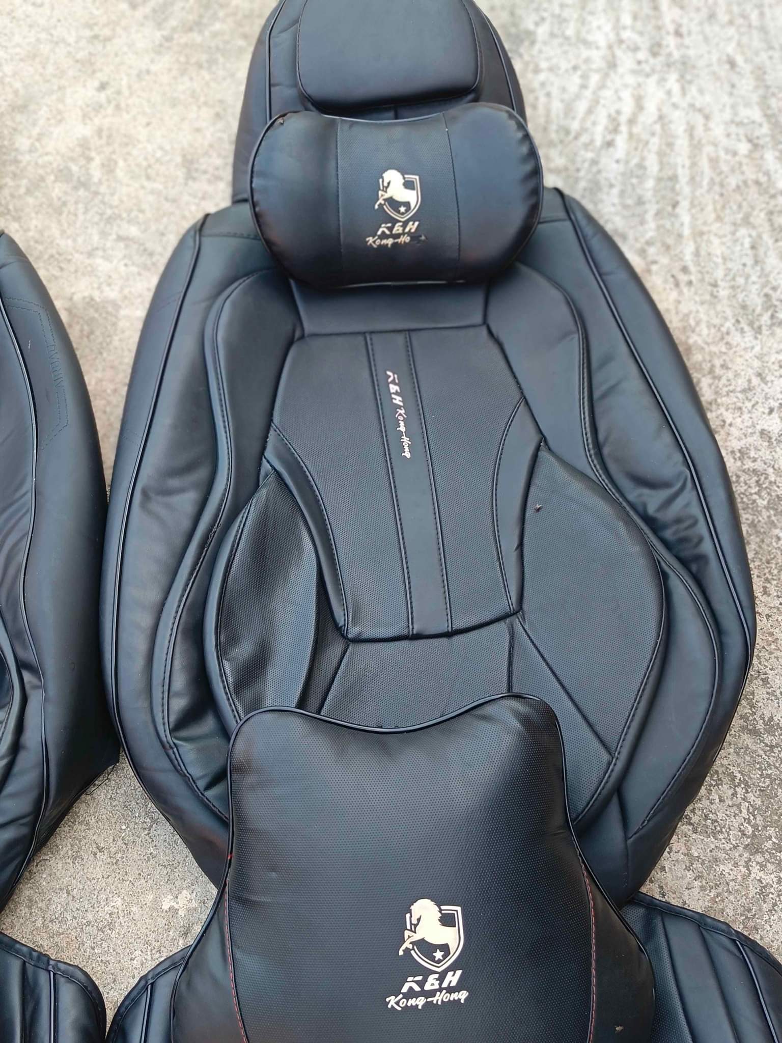 A picture of Seat covers for any motor