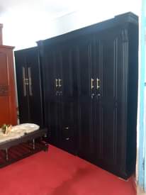 A picture of Kabati la nguo na la byombo