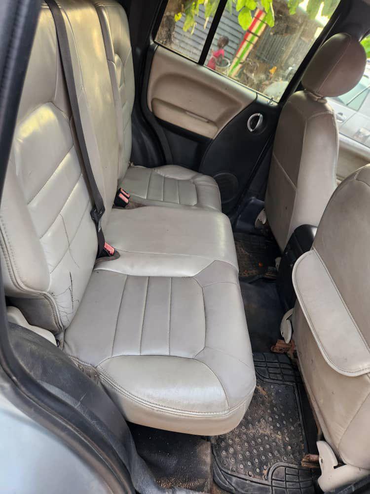 A picture of 2004 Used Liberty Jeep Auto