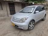 A picture of TOYOTA IST FULL FILE TSH 6 900 000 CALL 0712973480