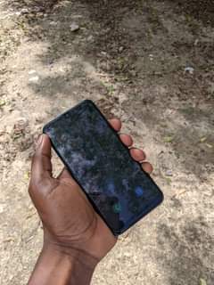 A picture of Samsung galaxy A10e Ram 2gb ROM 32 GB 140k Ina