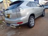 A picture of TOYOTA HARRIER UBG MODEL 2006 CC 2 4 VVTI ENGINE