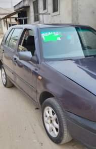 A picture of Golf for dealers market Owner needs money urgently Everything is