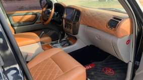 A picture of Clean LANDCRUISER 20082019 model 9 7m net price Neatly used