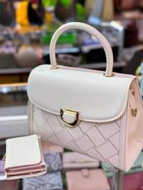 A picture of Bags