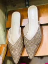 A picture of Sandals