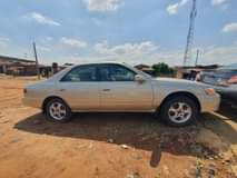 A picture of Clean Nigerian Used Toyota Camry Drop light Neatly Baked clean