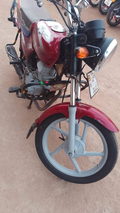 A picture of Quick money needed on CT125 just 2 6m just call