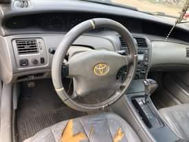 A picture of 2003 Toyota Avalon