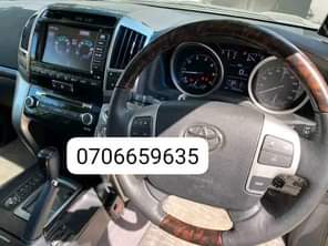 A picture of 2015 Toyota Landcrusuier Prado ZX V8 automatic transmission Petrol 7