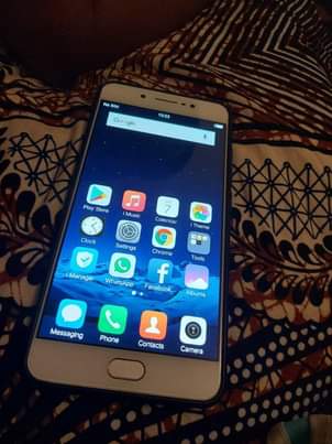 A picture of Vivo x7plus