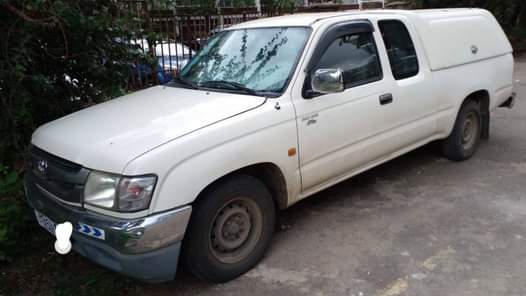 used toyota hilux