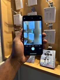 A picture of iphone xs max 64GB