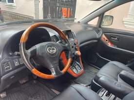 A picture of Neatly used Lexus 2002 model pure first body Tokunbo Grade