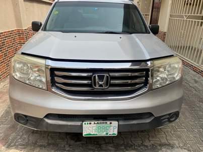 A picture of Honda Pilot 010