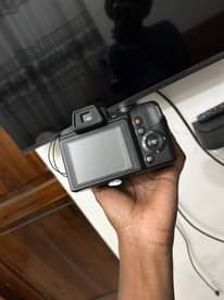 A picture of FUJIFILM FINPIX S8300