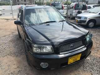 A picture of Subaru Forester SG5 9M ipo mwanza tajiri anashida