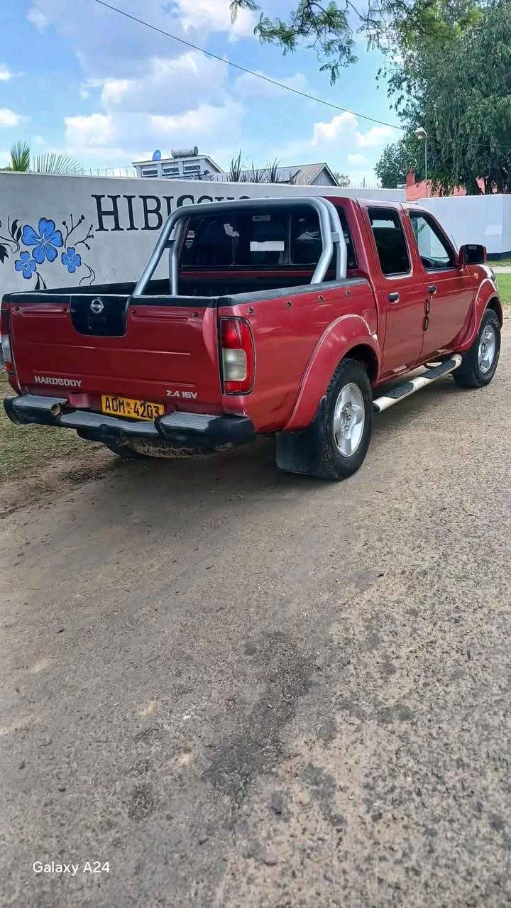 used nissan hardbody