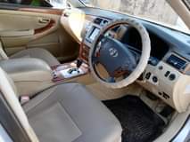 A picture of Corwn majest for sale call me on 256751331103 or what