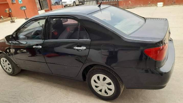 A picture of 2007 Toyota Corolla Yes