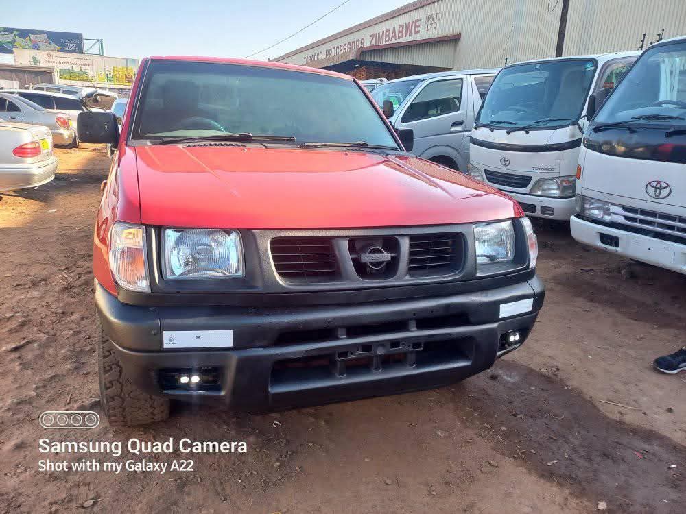used nissan hardbody