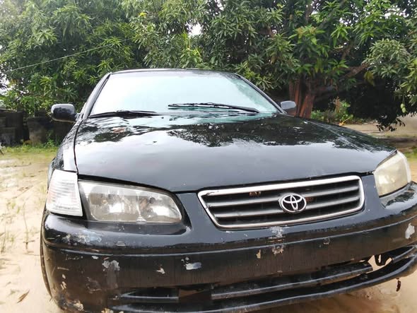 A picture of Money needed today for this Toyota Camry drop light