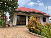 A picture of Beautiful house for sale in Kajjansi town council Entebbe road