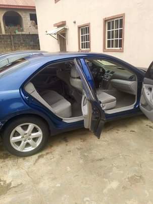 A picture of 2010 Toyota Camey in very good condition sound engine and