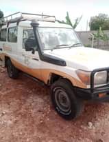 A picture of Toyota Land Cruiser hard top