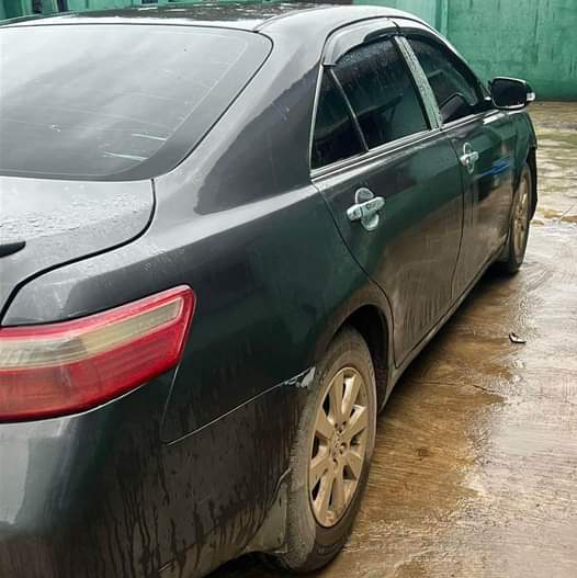A picture of Neatly used 2010 Toyota Camry. Buy and drive. Serious buyer